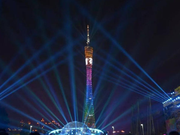 煙囪亮化